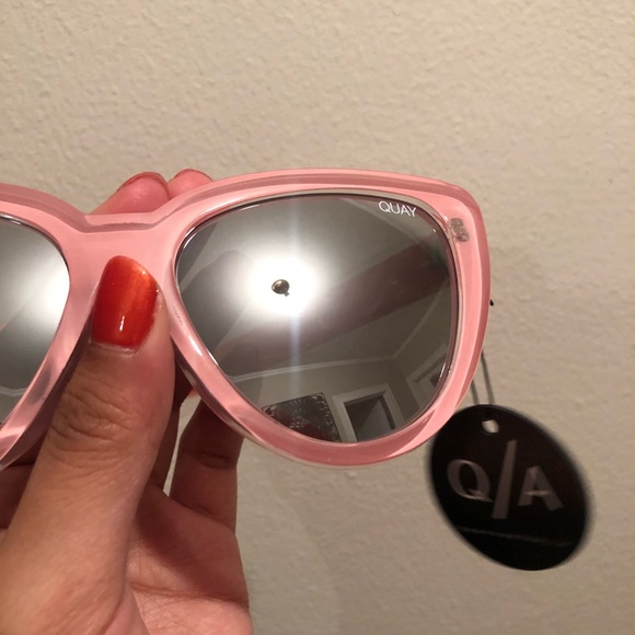 Make an Offer • Quay Australia • Stray Cat - Picture 7 of 8